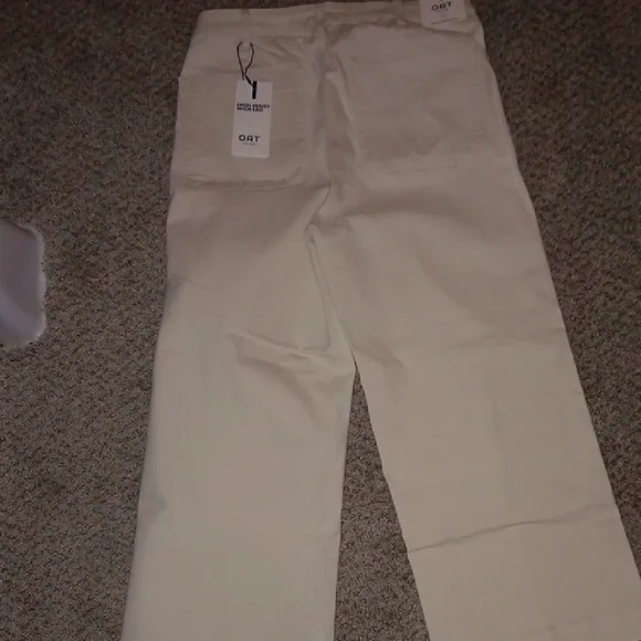 Oat New York Men's Khaki Chinos - Picture 3 of 3